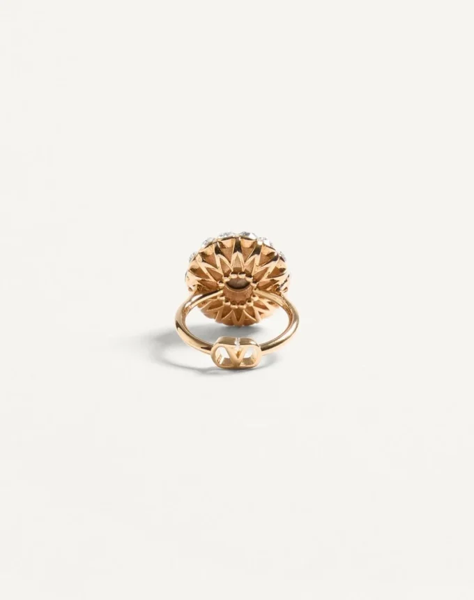 Vlogo Signature Ring aus Metall, Emaille und Kristallen