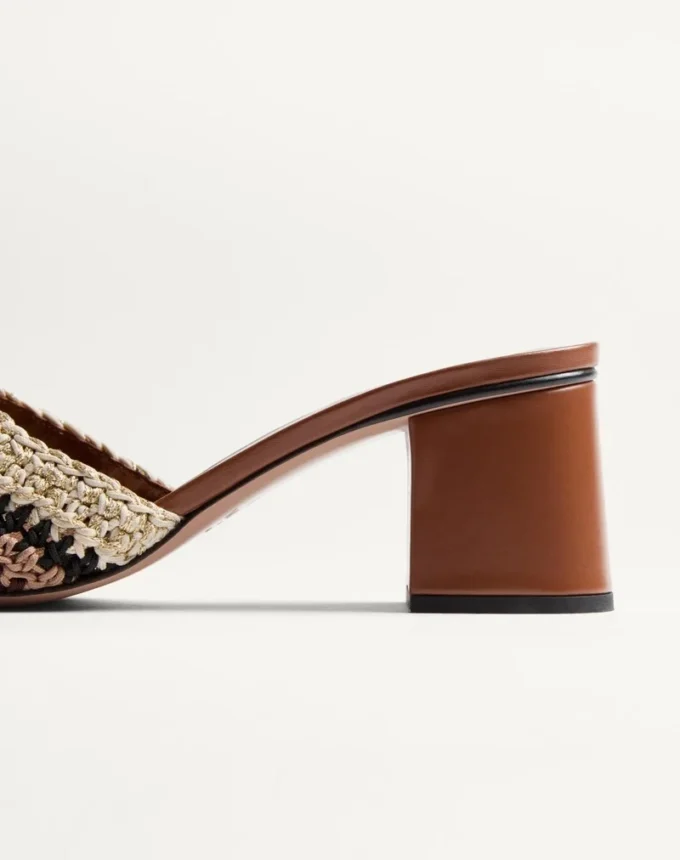 Vlogo Signature Slide Sandal mit Häkelstickerei 60 mm Vlogo Signature Slide Sandal mit Häkelstickerei 60 mm