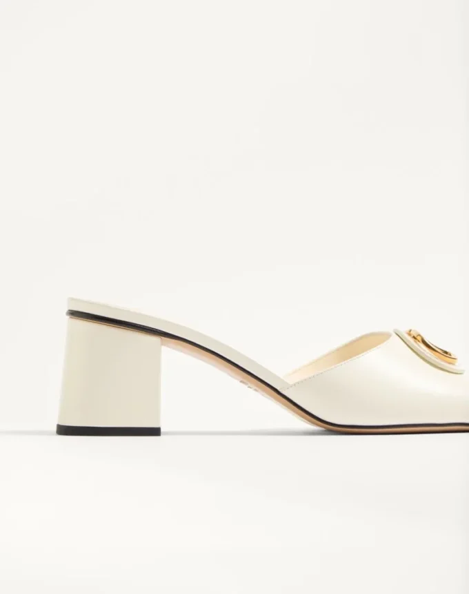 Vlogo Signature Slide-Sandale aus Kalbsleder 60 mm Vlogo Signature Slide-Sandale aus Kalbsleder 60 mm