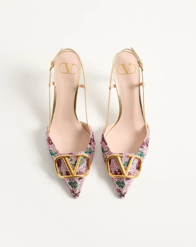 VLogo Signature Slingback Décolleté mit Cherryfic-Stickerei 80 mm VLogo Signature Slingback Décolleté mit Cherryfic-Stickerei 80 mm