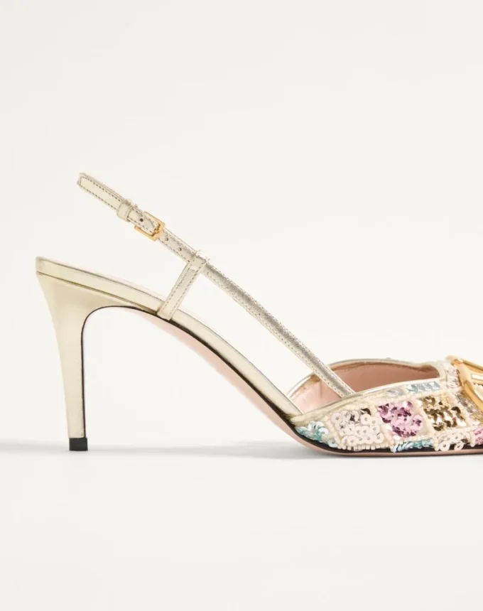 VLogo Signature Slingback Décolleté mit Rhombelle-Stickerei 80 mm VLogo Signature Slingback Décolleté mit Rhombelle-Stickerei 80 mm