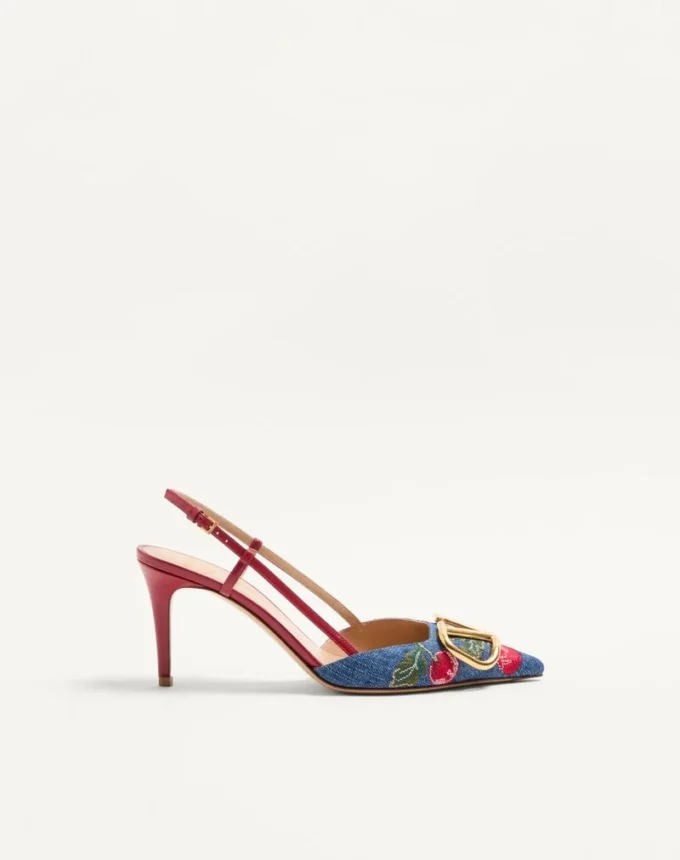 Vlogo Signature Slingback Pumps aus Denim mit Cherryfic-Stickerei 80 mm