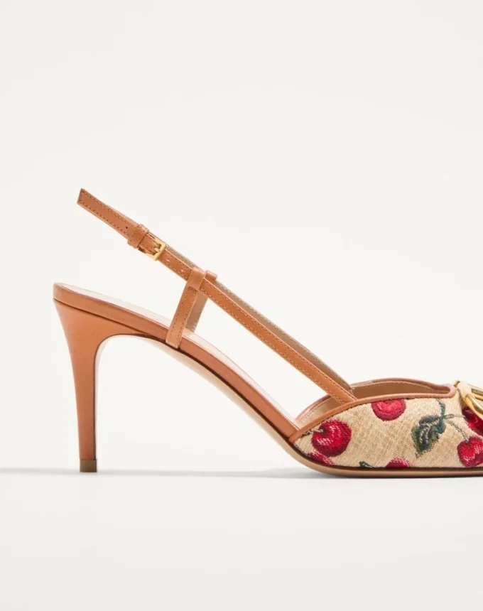 Vlogo Signature Slingback Pumps mit Cherryfic-Muster 80 mm Vlogo Signature Slingback Pumps mit Cherryfic-Muster 80 mm