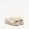 VLogo Signature Wedge Slide aus laminiertem, genarbtem Kalbsleder 60 mm VLogo Signature Wedge Slide aus laminiertem, genarbtem Kalbsleder 60 mm