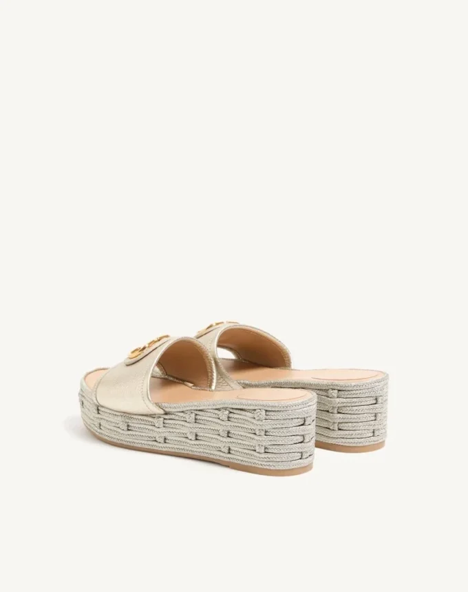 VLogo Signature Wedge Slide aus laminiertem, genarbtem Kalbsleder 60 mm VLogo Signature Wedge Slide aus laminiertem, genarbtem Kalbsleder 60 mm