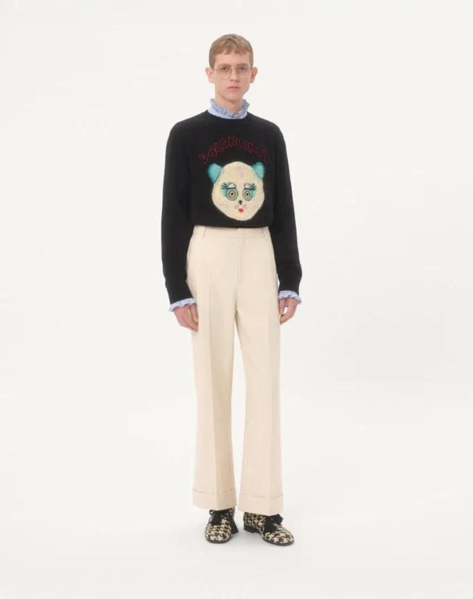 Woll- und Baumwollpullover mit Le Chat De La Maison-Aufnäher Woll- und Baumwollpullover mit Le Chat De La Maison-Aufnäher