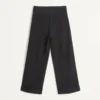 Wollhose mit Umschlag und seitlichen Satinbändern Wollhose mit Umschlag und seitlichen Satinbändern