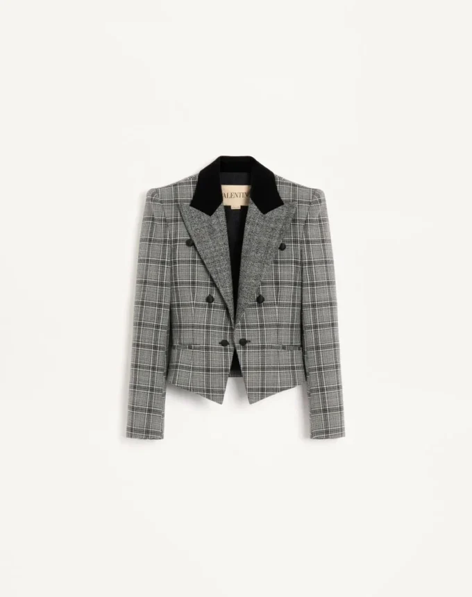 Wolljacke mit Karomuster Wolljacke mit Karomuster