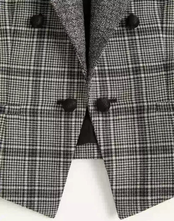 Wolljacke mit Karomuster Wolljacke mit Karomuster