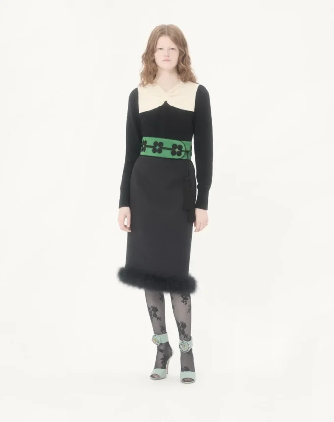 Crepe Couture Rock mit Federn Crepe Couture Rock mit Federn